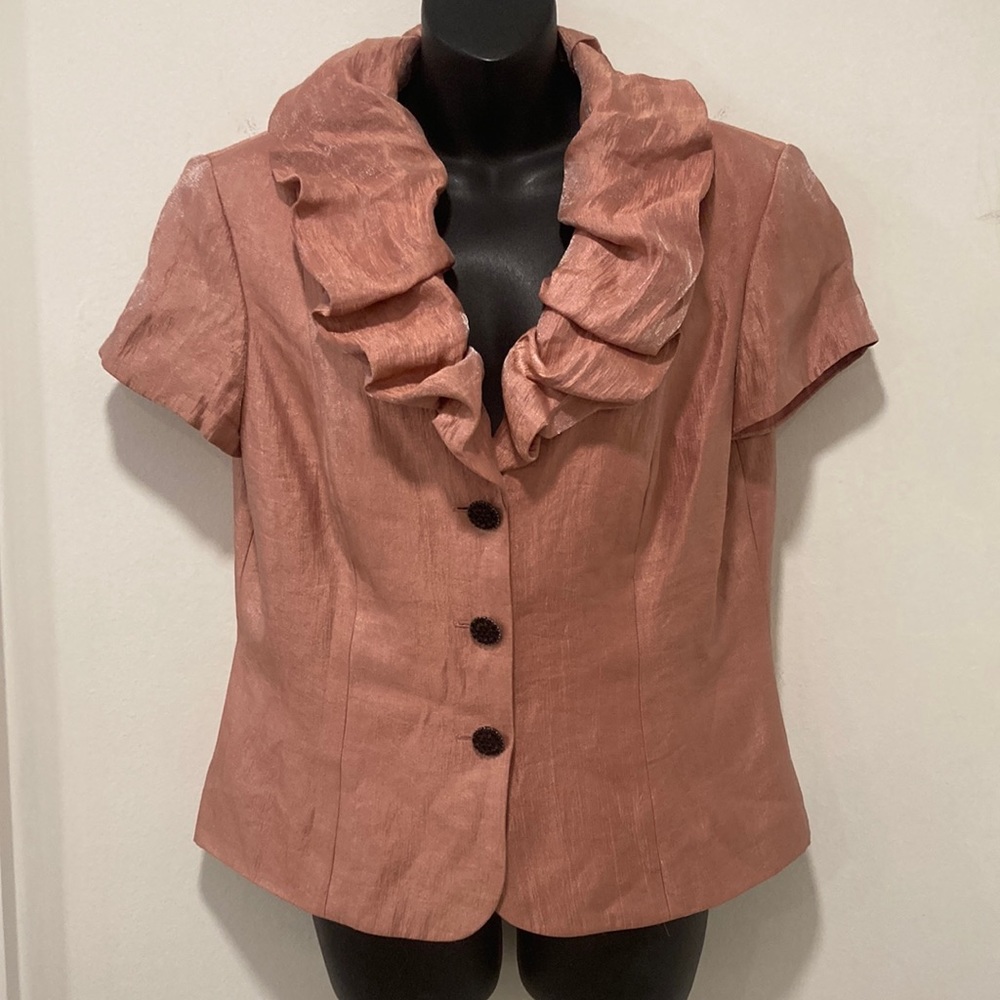 VICTOR COSTA Women's Formal Rose Color Top with Black Stone Buttons Size…